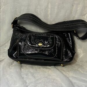 Perlina Shiny Black Shoulder Bag